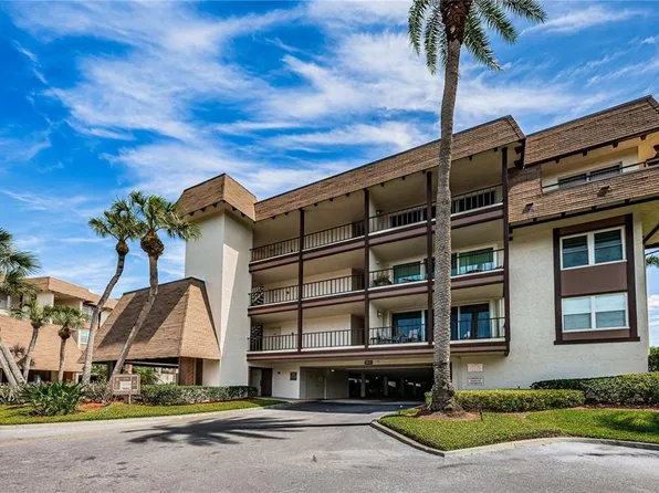 3021 Countryside Blvd APT 26A, Clearwater, FL 33761