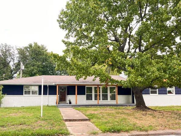 2929 Ohio Ave, Joplin, MO 64804