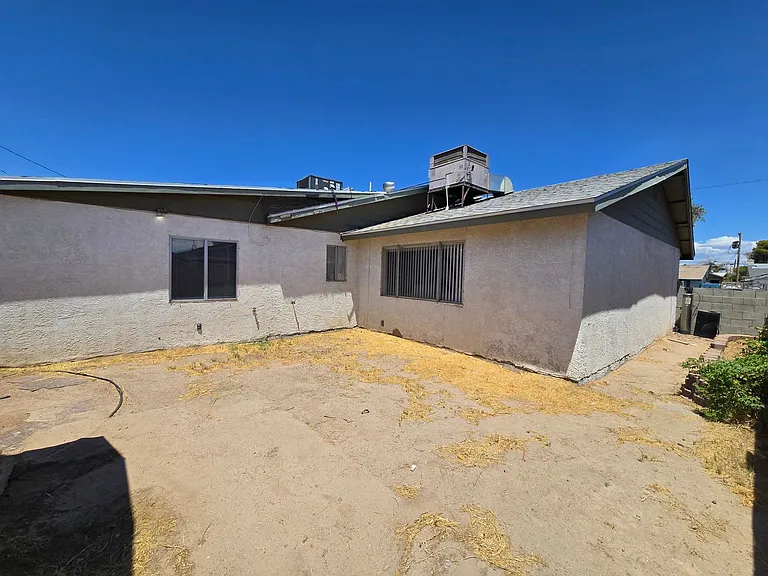 4647 Marnell Dr — Photo 13