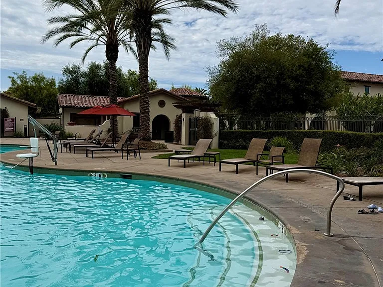 428 Campestre Ln — Photo 23