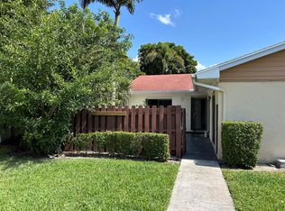 4393 Woodstock Dr APT C, West Palm Beach, FL 33409