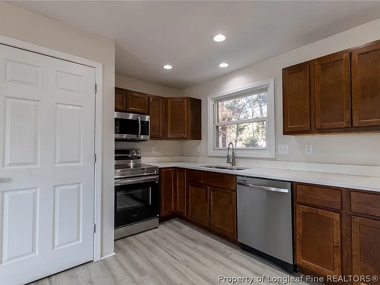 226 Odell Rd — Photo 5
