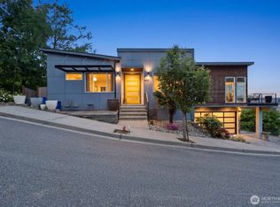 1422 Browns Point Boulevard, Tacoma, WA 98422