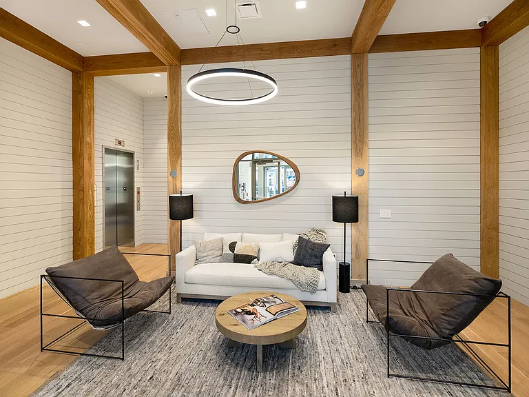 Darien Commons — Photo 29