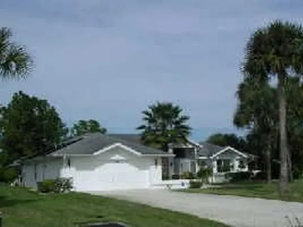 1938 Golfside Village Dr, Lehigh Acres, FL 33936