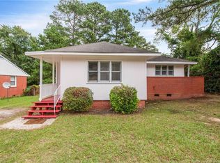 473 McPhee Dr, Fayetteville, NC 28305