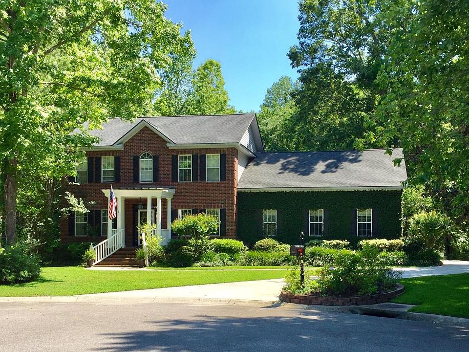 1st image of 321 Danby Woods Ct