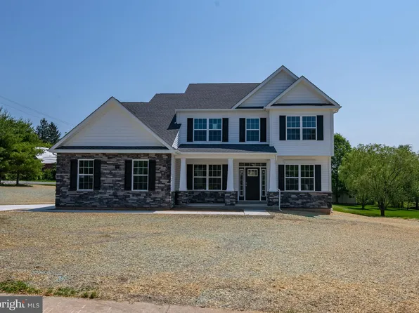 118 Orchard View Rd, Douglassville, PA 19518
