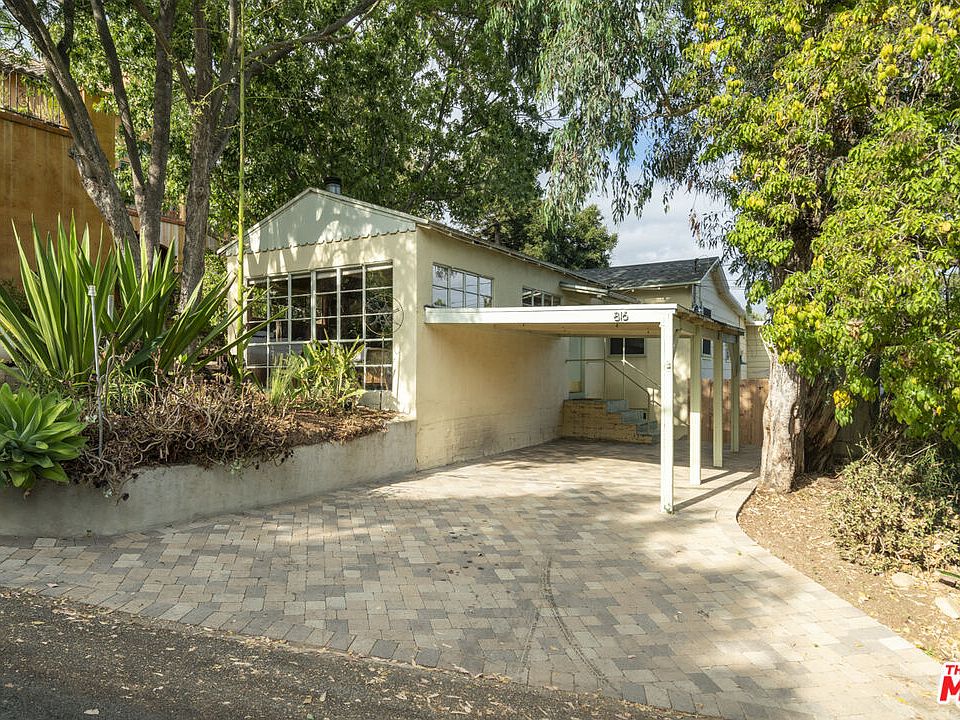 1st image of 816 Basin Dr