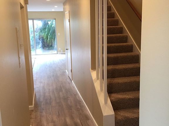 4th image of 5004 Ponderosa Way
