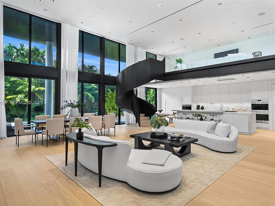1st image of 620 Ocean Blvd
