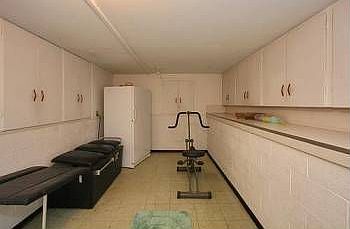 2nd image of 1137 E Sego Lily Dr