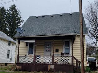 338 N Walnut St, Wilmington, OH 45177