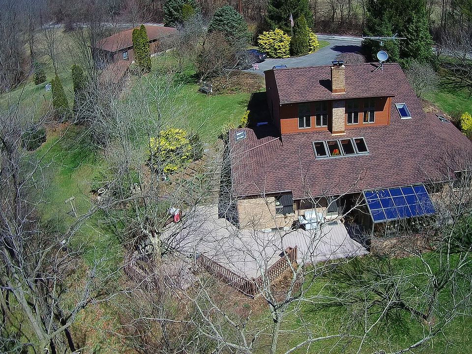 2nd image of 70 Highland Rd