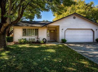 3040 Driftstone Dr, Anderson, CA 96007