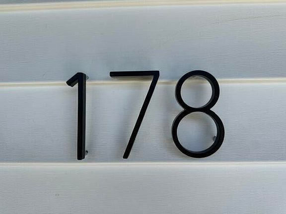 2nd image of 178 Hickory Ct