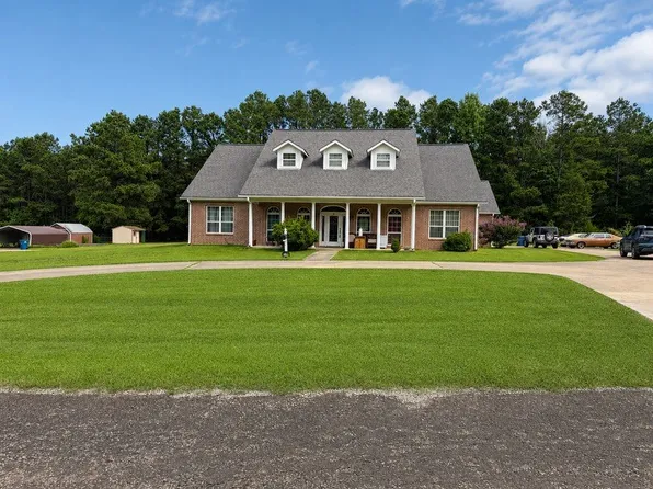 375 Roma Rd, Waskom, TX 75692