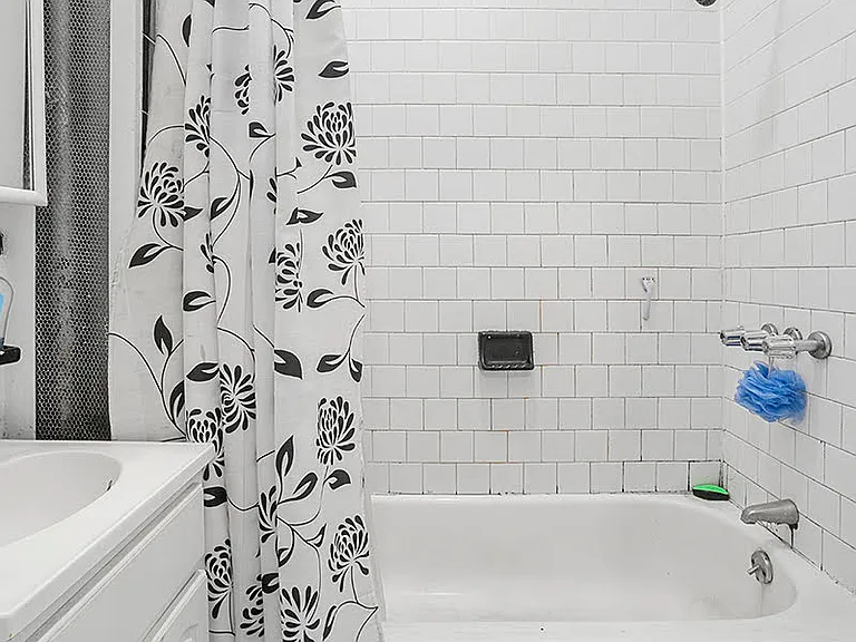 271 Bleecker St #3 — Photo 8