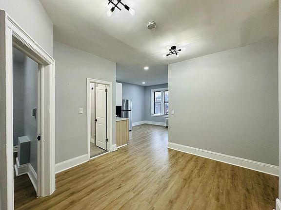 3rd image of 122 Corbin Ave #45E