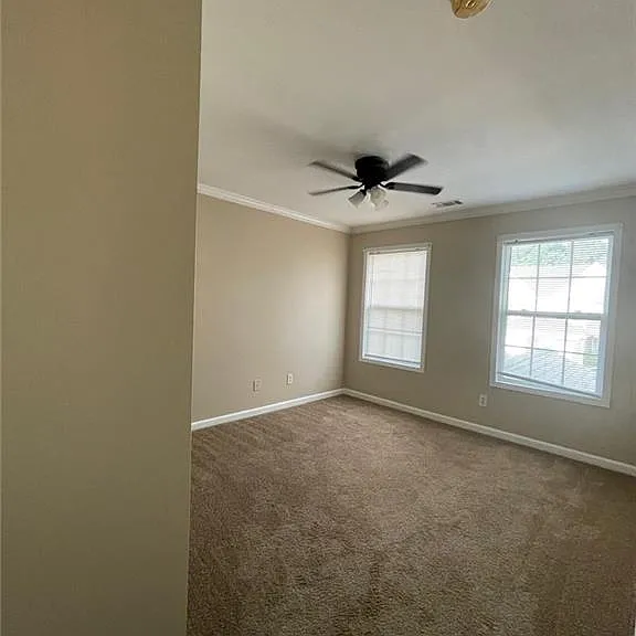282 Village Dr — Photo 21