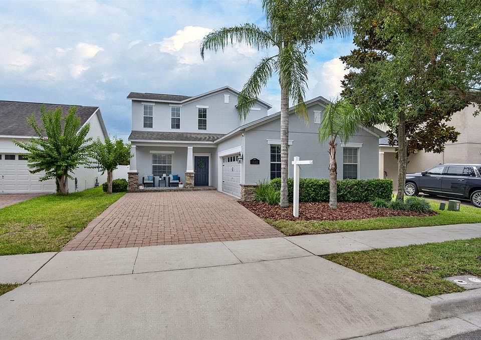 1st image of 15162 Evergreen Oak Loop