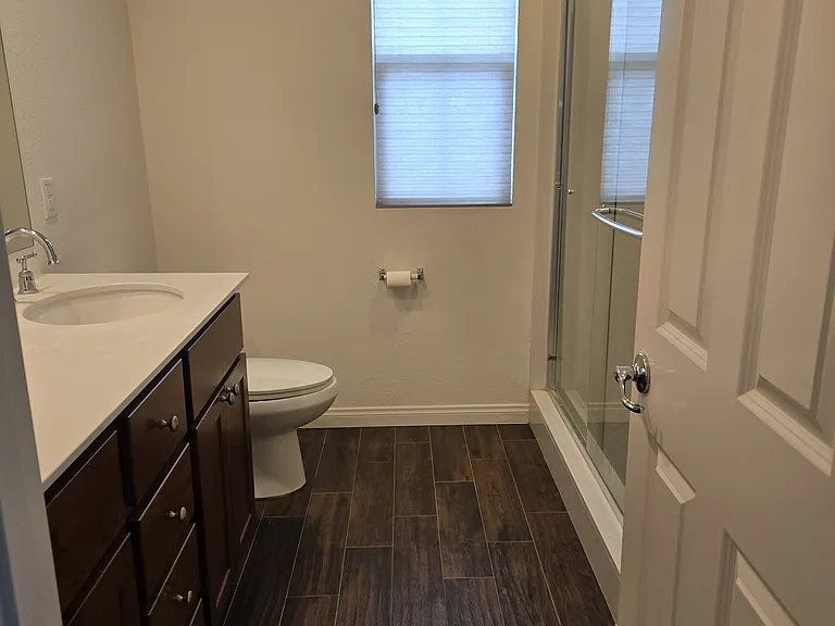 174 Pathway — Photo 19
