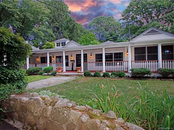 31 Dorethy Road, Redding, CT 06896