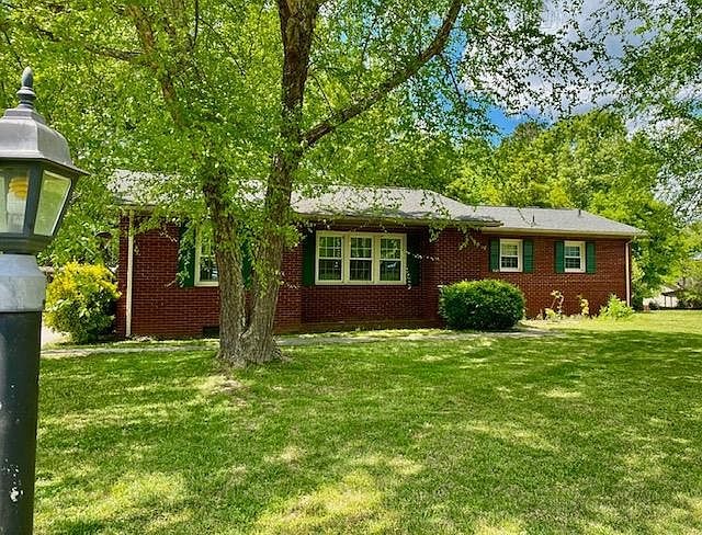 1st image of 505 Beechwood Cir