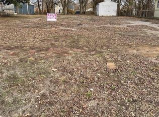 531 S 5th St, Neodesha, KS 66757