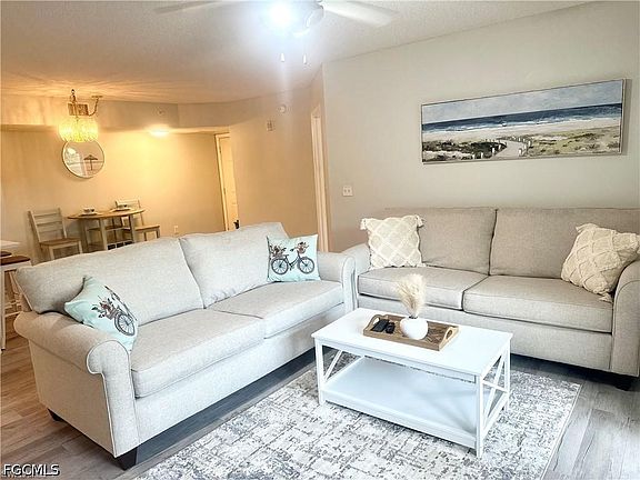 3rd image of 8940 Colonnades Ct E APT 725