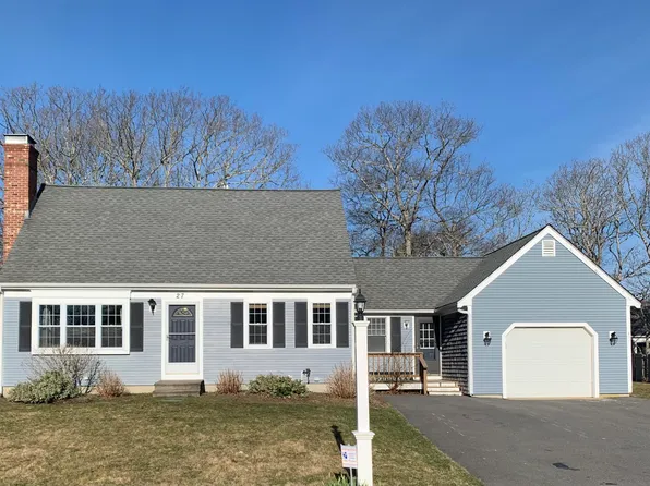 27 Kilkore Drive, Hyannis, MA 02601