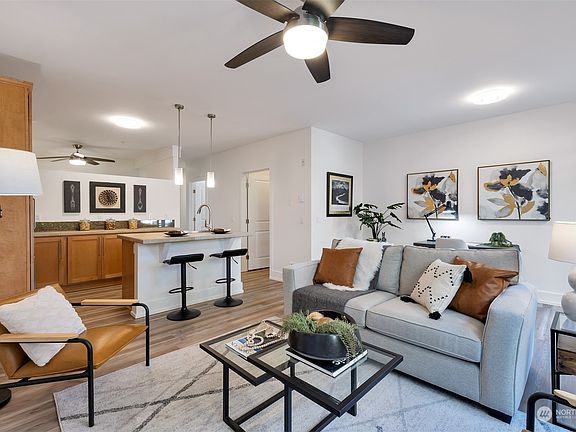 3rd image of 410 NE 70th Street #207