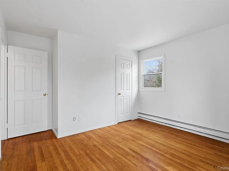 25 Woodland Terrace Ct — Photo 11