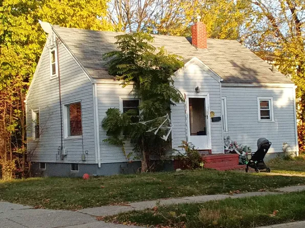 1555 E Grand River Ave, Lansing, MI 48906