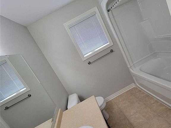 4th image of 3181 Bayham Ln