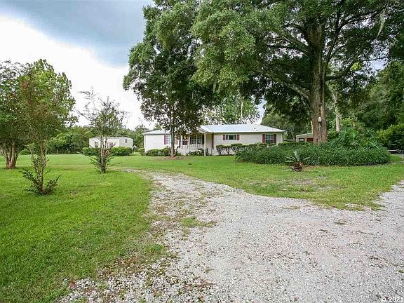 3rd image of 19401 SW 30th Ave