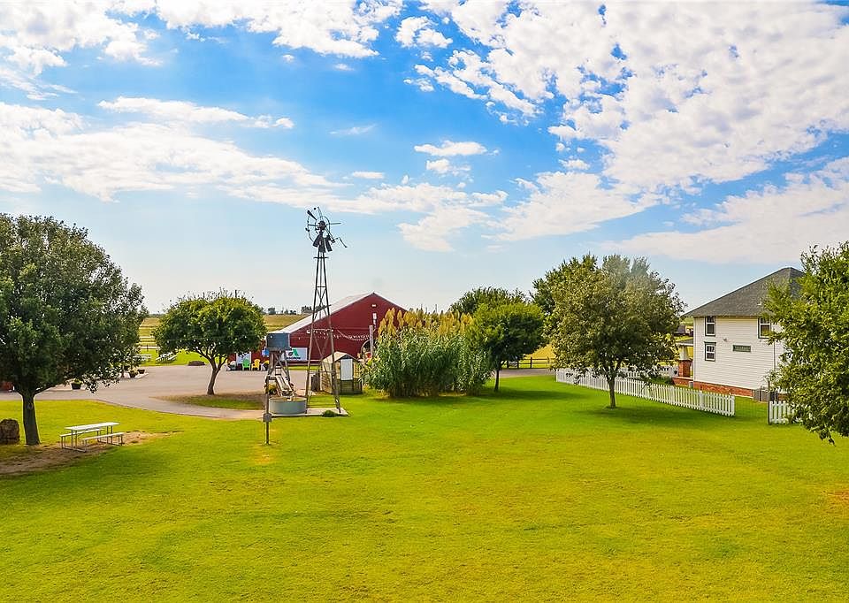 1st image of 1012 Old 66 Rd