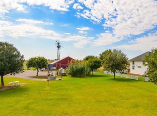 1012 Old 66 Rd, Hydro, OK 73048