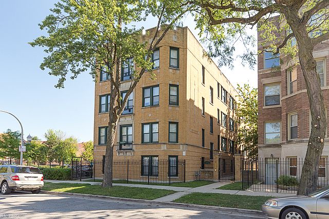 1st image of 6213 S Woodlawn Ave APT A