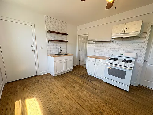 3254 S Morgan St Photo 1
