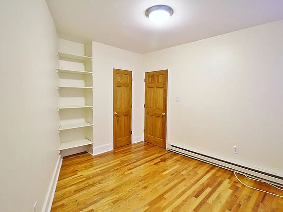 5th image of 159 W 4th St APT 11