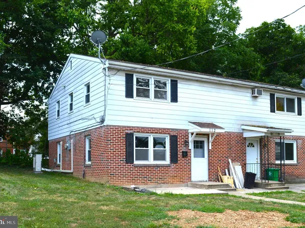 112 W Penn St, Carlisle, PA 17013