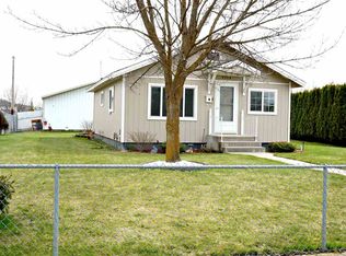 3304 N Altamont St, Spokane, WA 99207