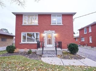 171 8th Ave, Kitchener, ON N2C1S5
