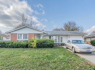 440 Charing Cross Rd, Elk Grove Village, IL 60007