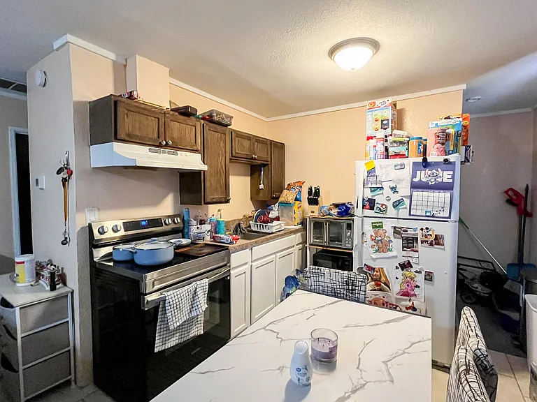 523 Wager Ave — Photo 4