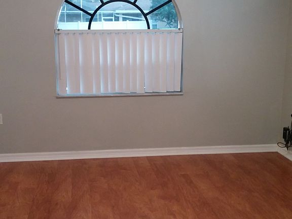 5th image of 3141 Shadow Oaks Dr