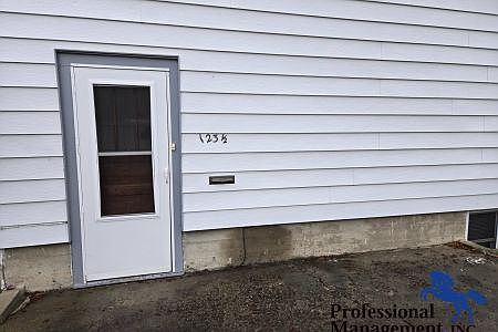 1st image of 123 1/2 Yellowstone Ave #1/2