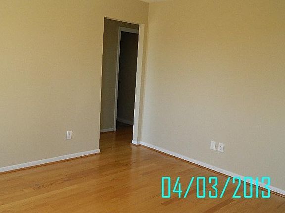 2nd image of 4915 Caprice Dr