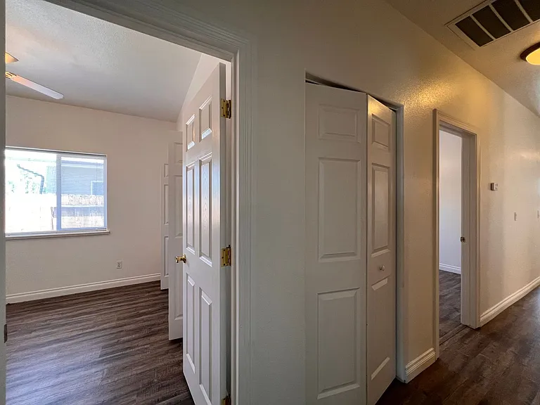 524 Discovery Dr — Photo 23